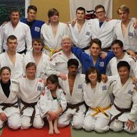 Unsere Judo-Abteilung. Viele von ihnen nahmen bereits an früheren Jugendtagen teil.